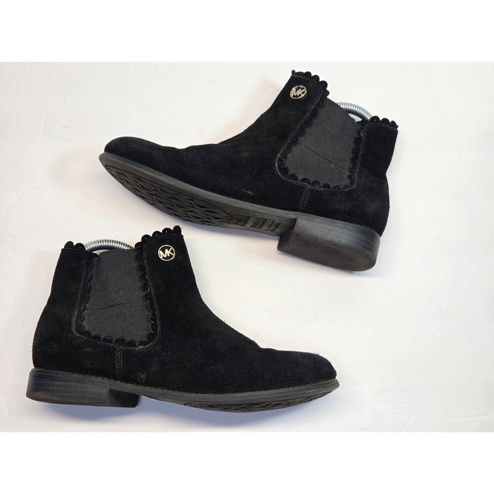 MICHAEL Michael Kors Size 5 Girls Emma Bonnie scalloped black Chelsea ankle boot